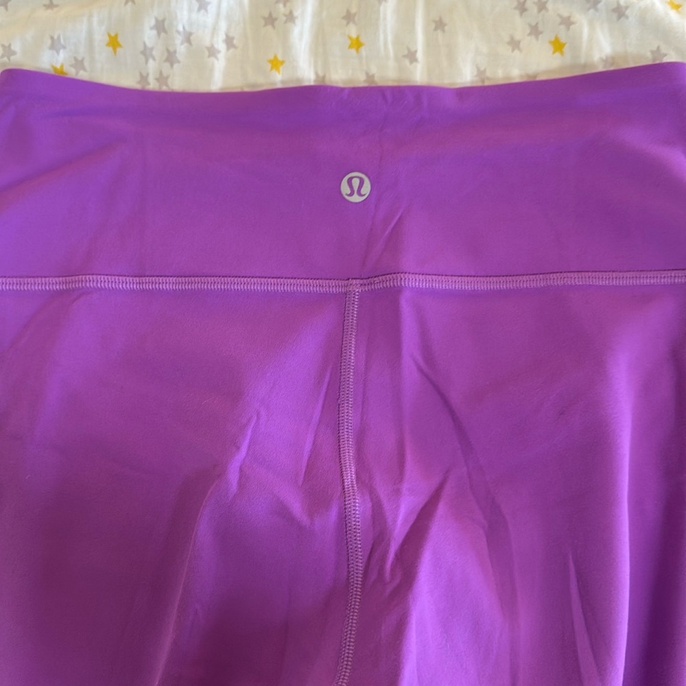 Lululemon Groove Hi-Rise Split Flare Legging. Size 6.